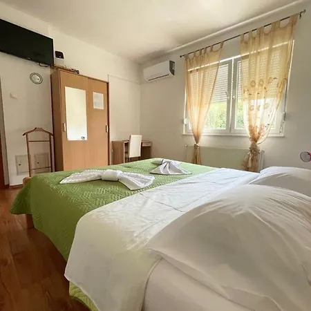 Guest house Nikolic,banja Vrucica,teslic